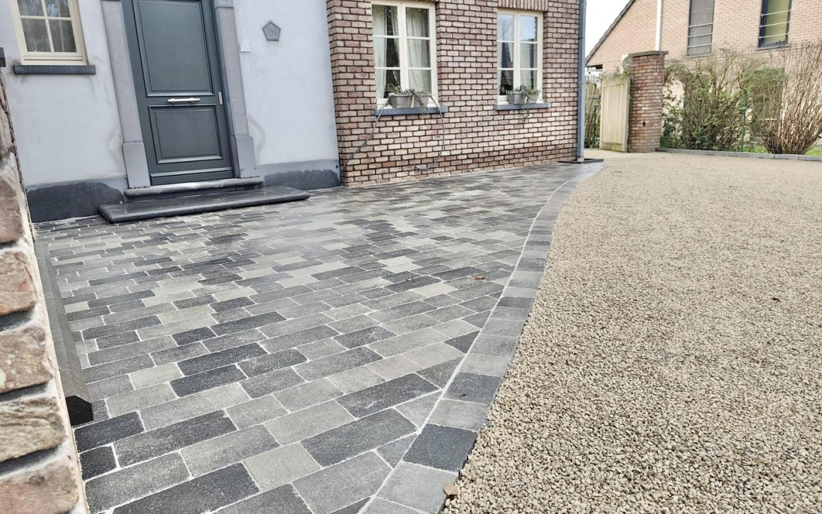 R�alisation Entr�e de maison en Alv�ostar� et Pav� marjolaine� � Dour con�ue le 05/12/2025