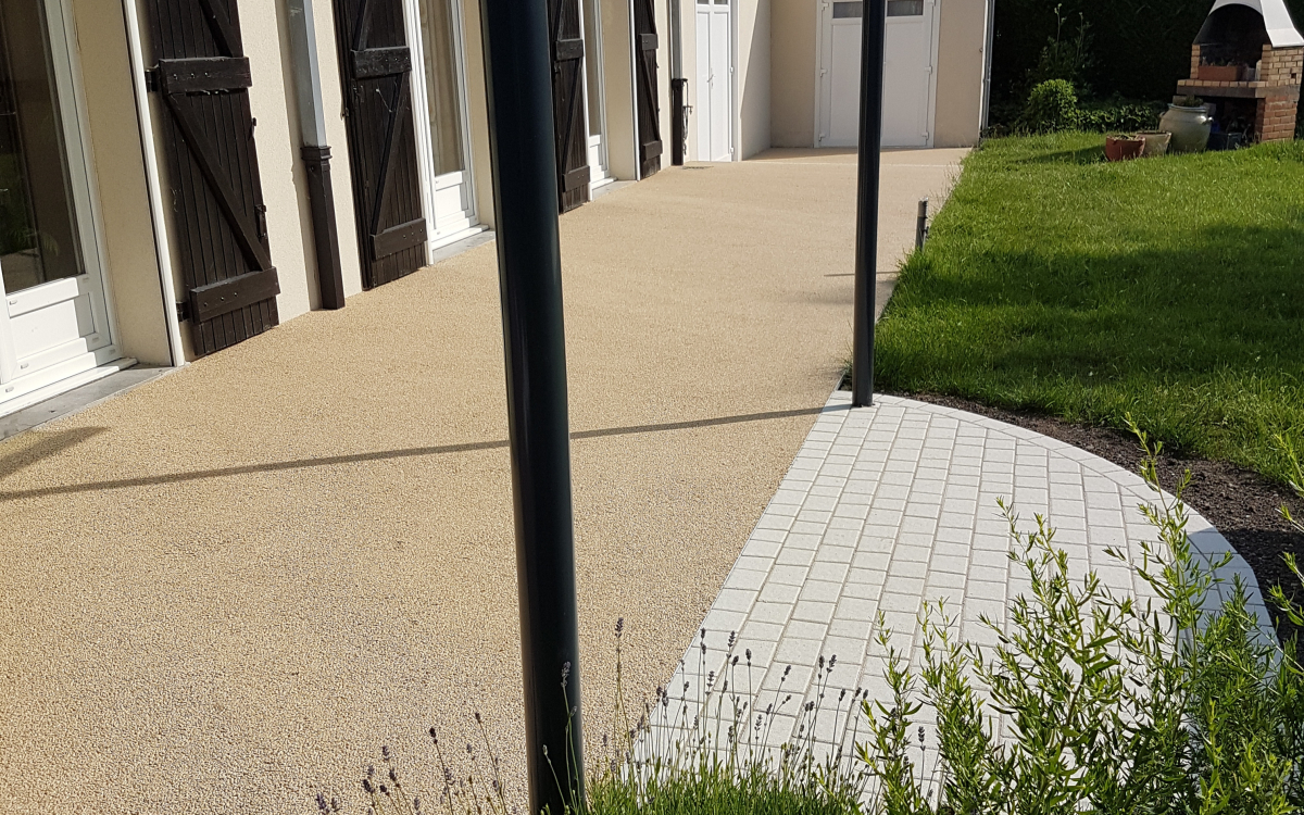 Ralisation Entre de maison en Minralstar  Bois-Grenier cre le 01/05/2025