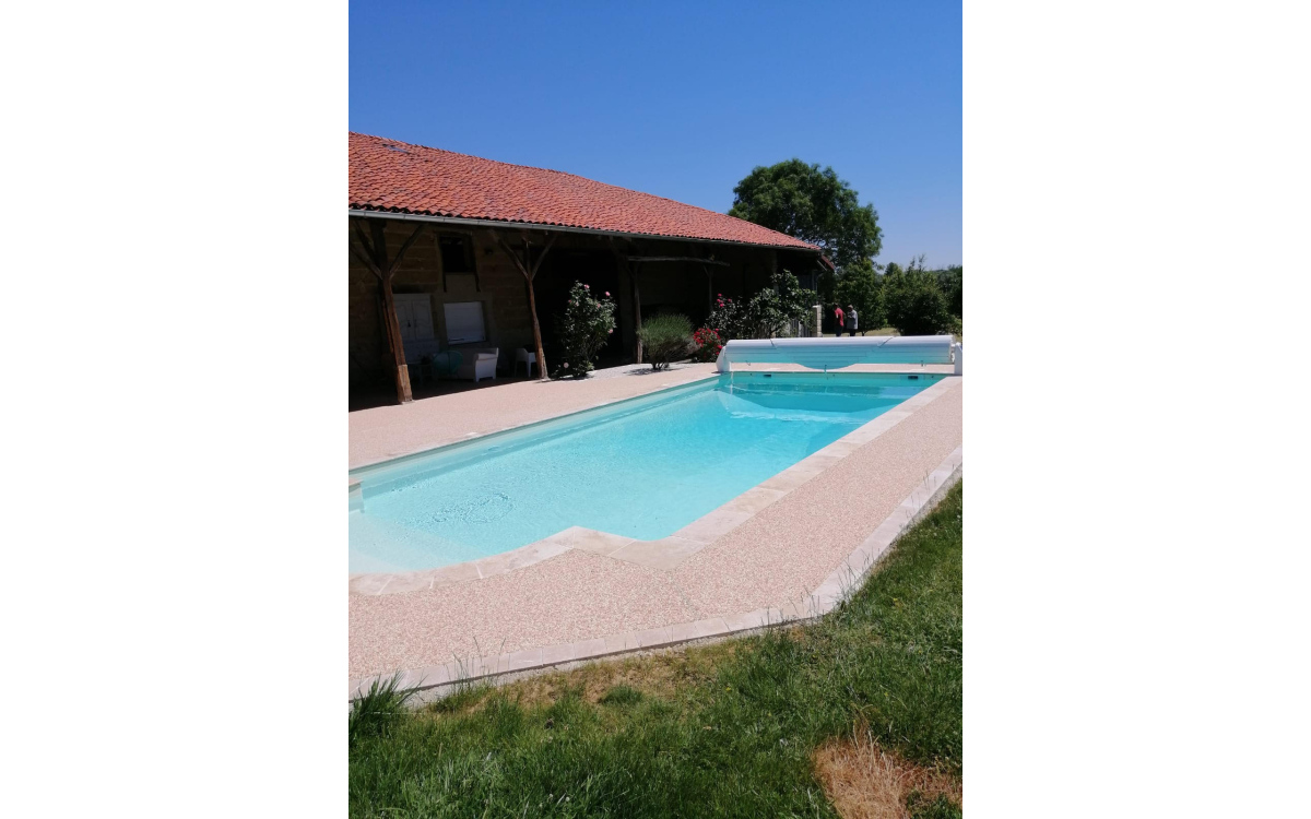 Conception Plage de piscine en Hydrostar  coligny ralise le 03/07/2021