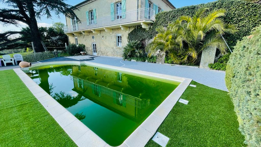 Ralisation Plage de piscine en Boib, Dm green, Hydrostar, Minralstar  et Pav la couture  Preignan  cre le 09/04/2022