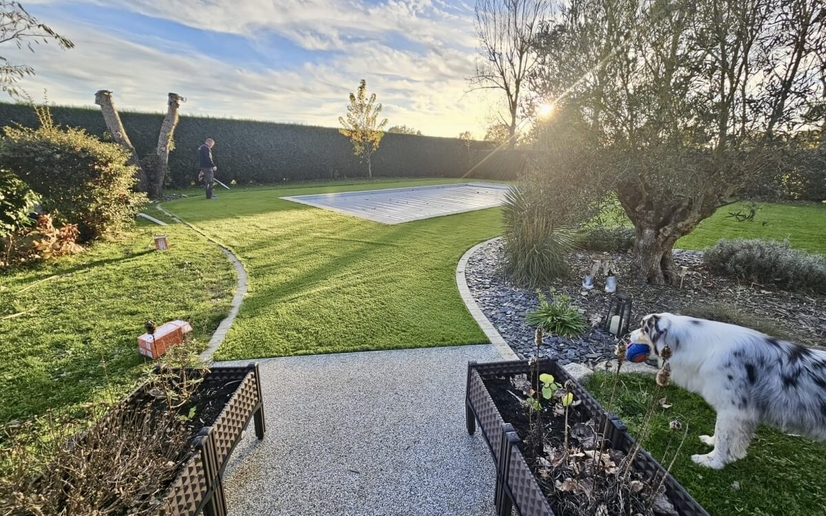 Conception Plage de piscine en Dm green� � Cuves cr��e le 14/11/2025