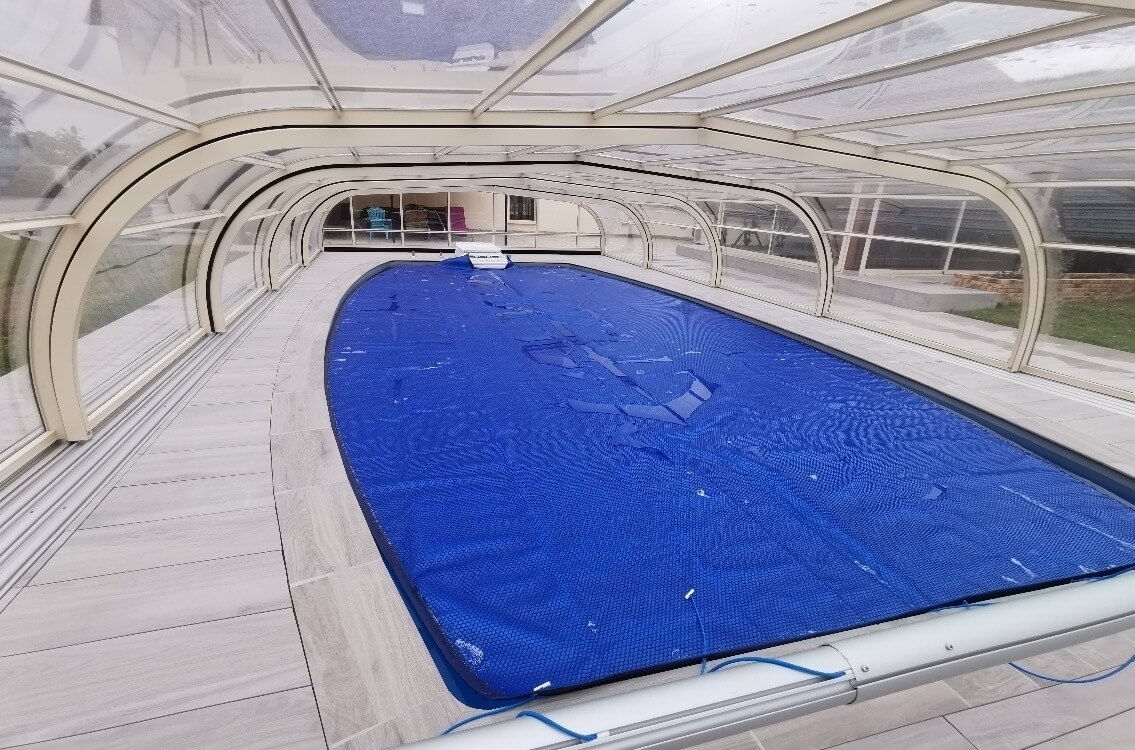 R�alisation Plage de piscine en dallage sur plots - Allier