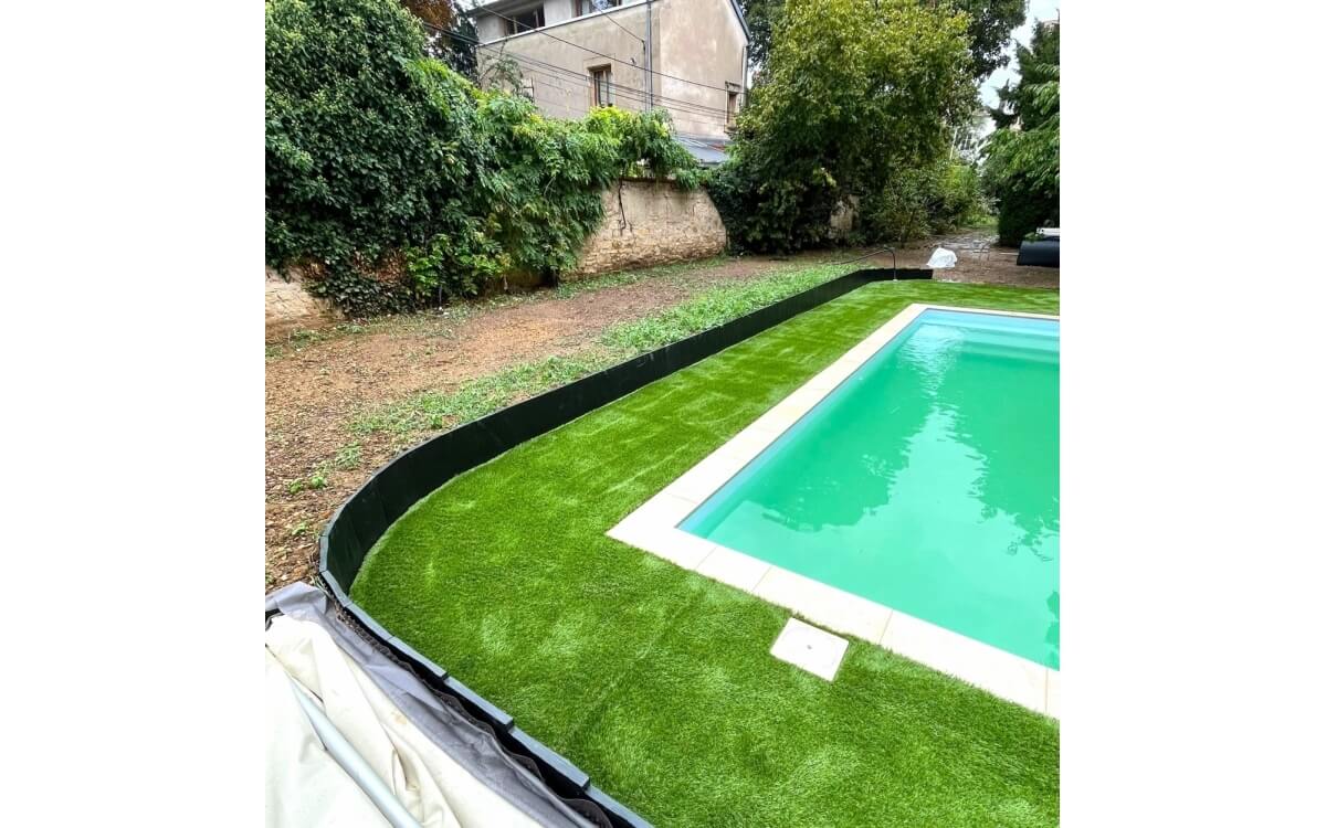 Conception Plage de piscine en Dm green� et gr�s c�rame - Meurthe et Moselle r�alis�e le 29/08/2025