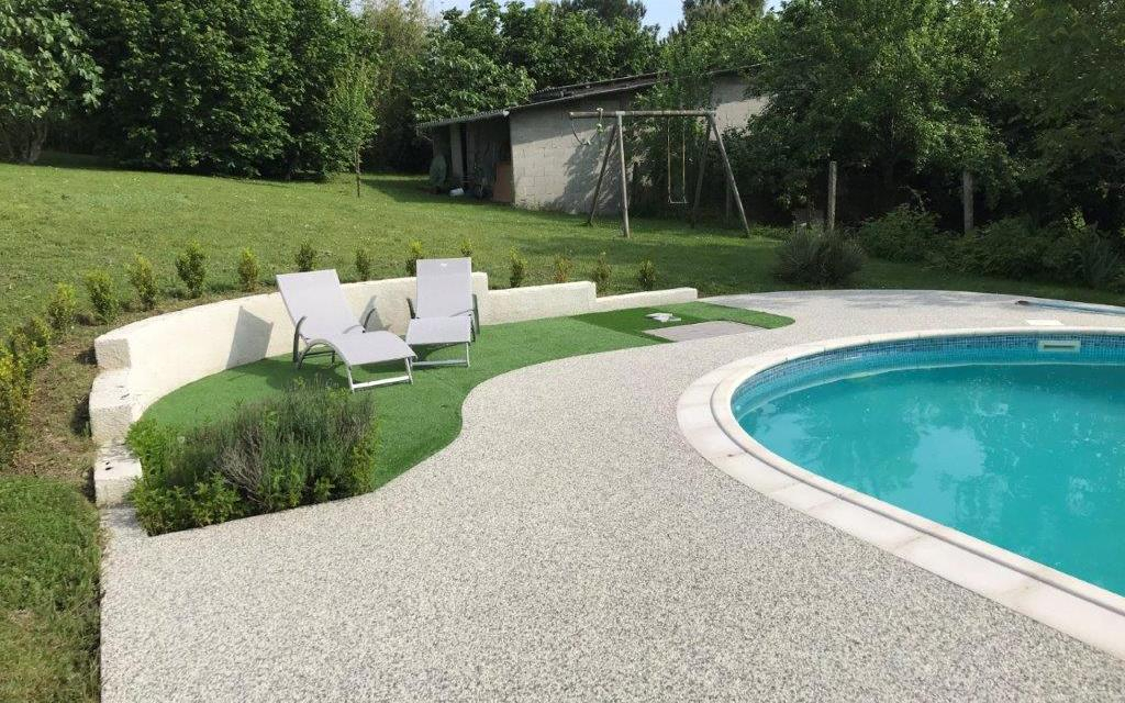 Cration Plage de piscine en Minralstar - Entreprise Nadau en Haute Garonne  Verfeil ralise le 19/07/2018