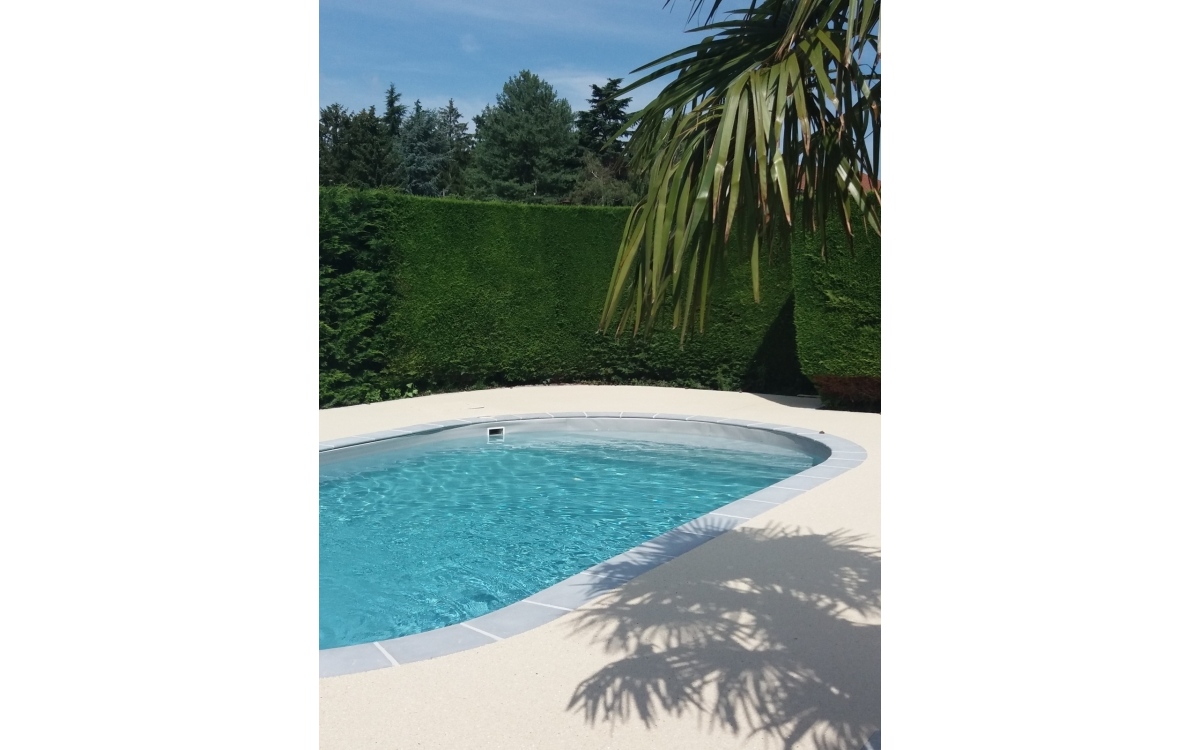 Conception Plage de piscine en Hydrostar  Simandres ralise le 24/08/2018