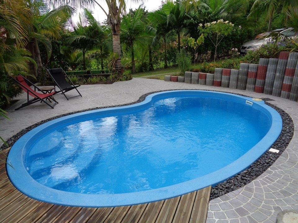 Création Plage de piscine en Pavage à La Réunion conçue le 04/06/2019