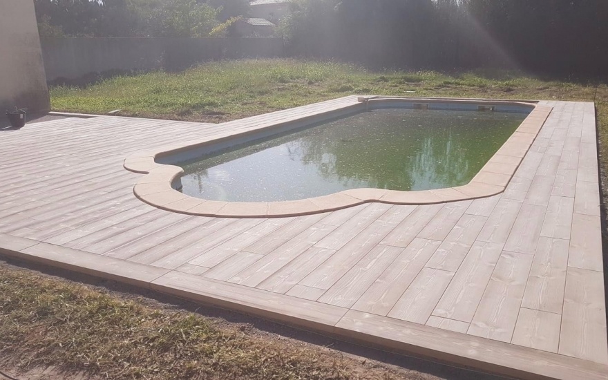 Ralisation Plage de piscine en Boib - Pyrnes Orientales cre le 28/11/2019