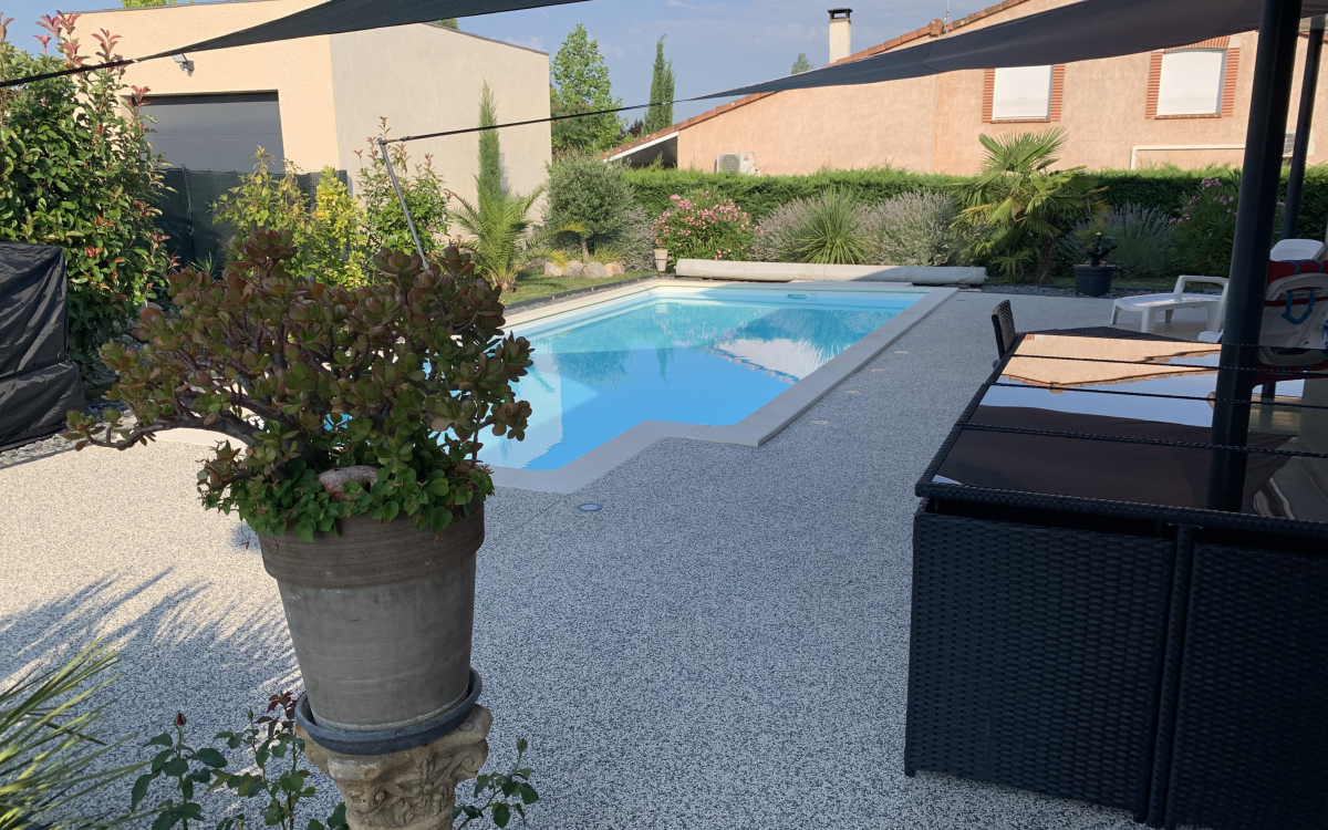 Cration Plage de piscine en Hydrostar  Saint Loup Cammas conue le 20/07/2020