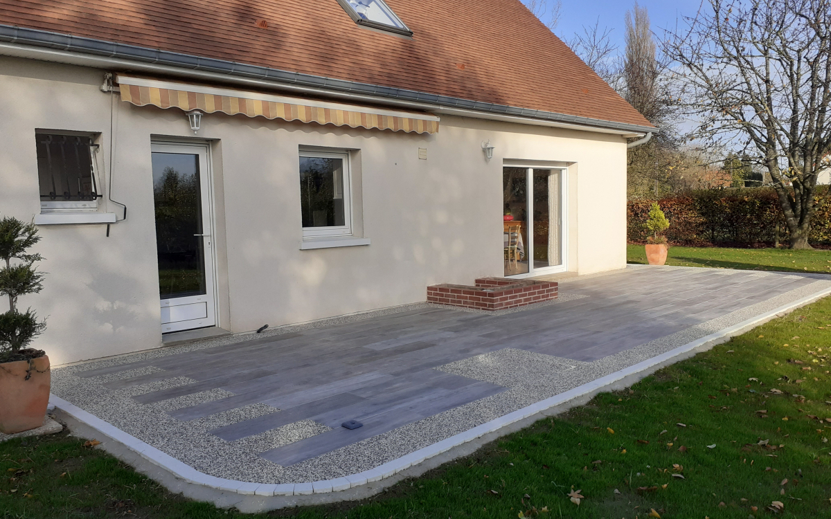 Ralisation Terrasse en grs crame, Hydrostar et Pav la couture  FORCEVILLE EN VIMEU conue le 19/11/2020