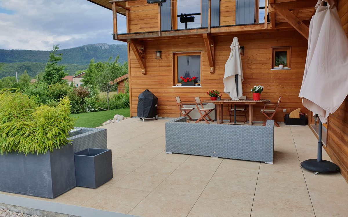 Ralisation Terrasse en terrasse sur plots  La Chapelle en Vercors cre le 18/03/2020