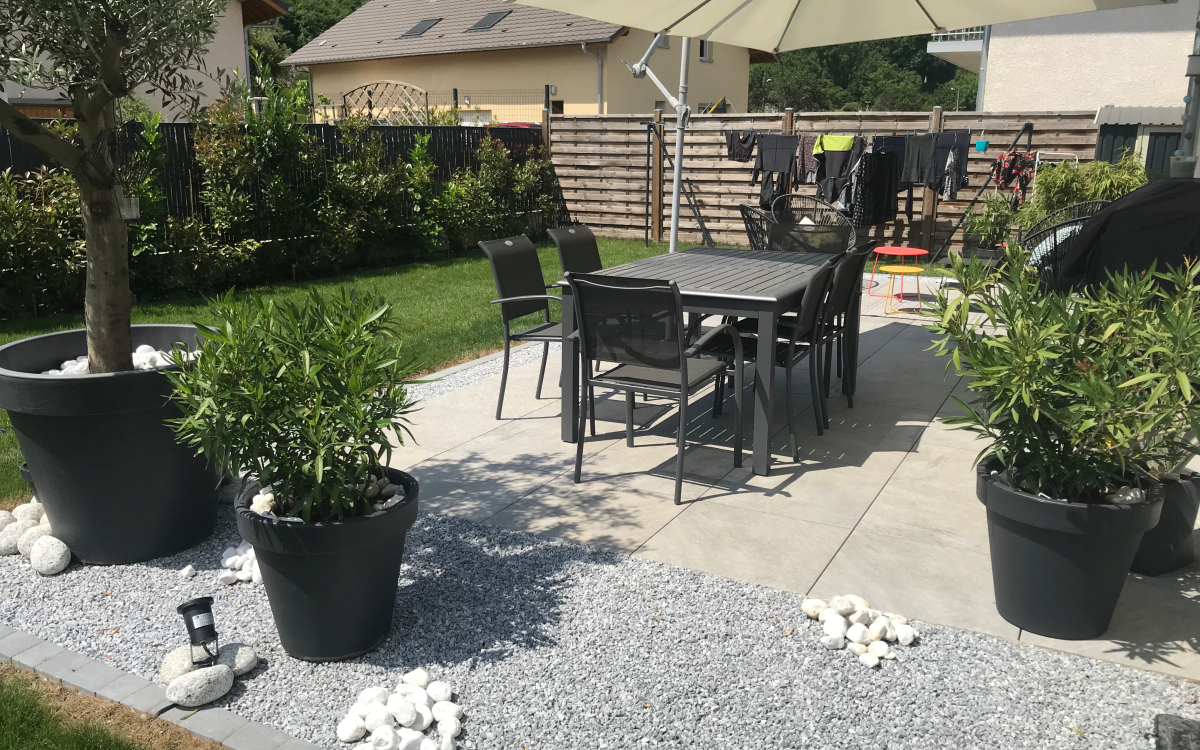 Ralisation Terrasse en Alvostar, grs crame et Pav la couture  MARNAZ cre le 29/05/2019