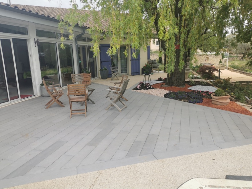 Conception Terrasse en Boib  MONTELIMAR cre le 11/05/2021