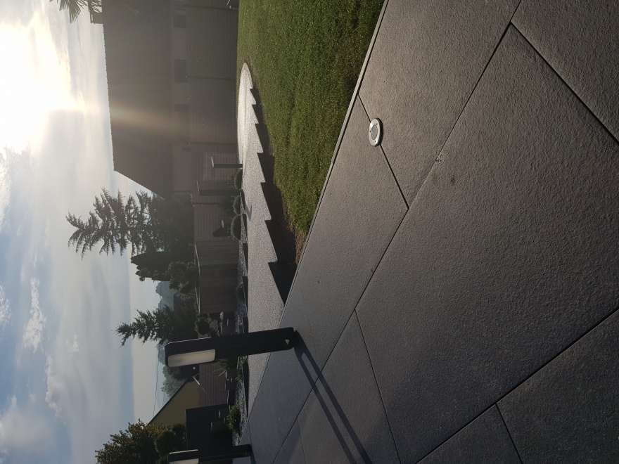 Ralisation Terrasse en grs crame - Orne cre le 17/03/2022