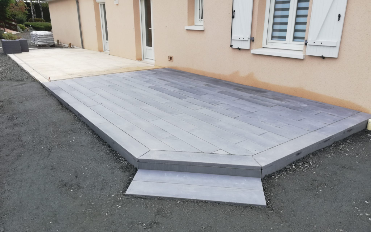 Ralisation Terrasse en terrasse sur plots - Sarthe cre le 15/11/2021