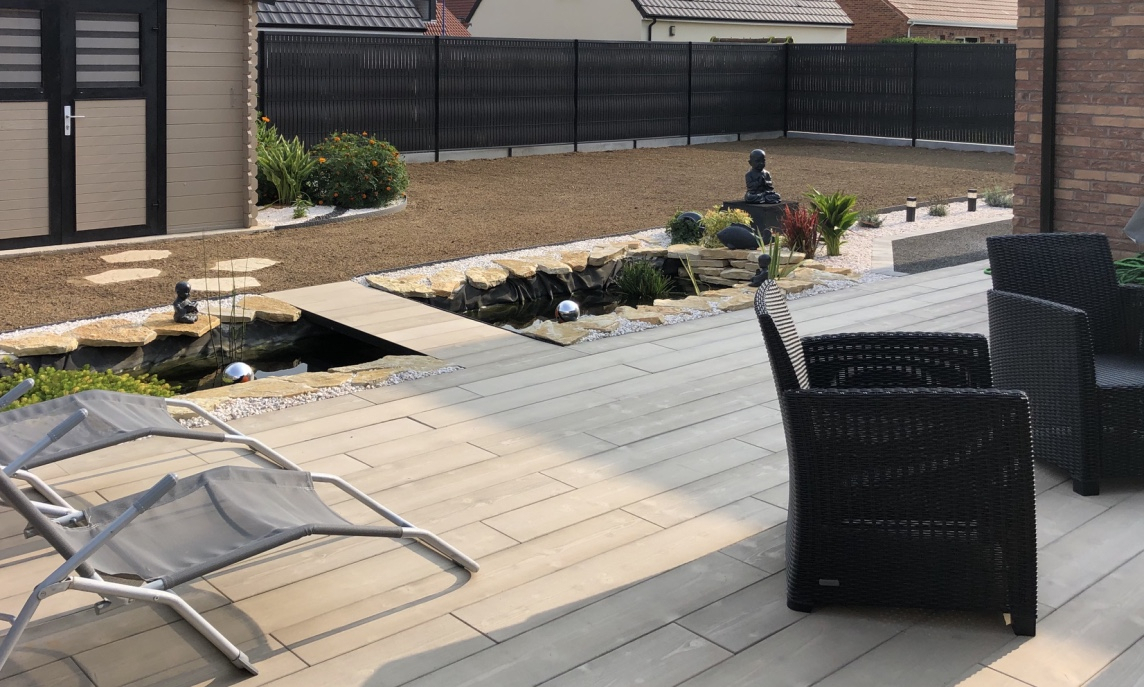 Ralisation Terrasse en Boib et Gravistar cre le 09/12/2021