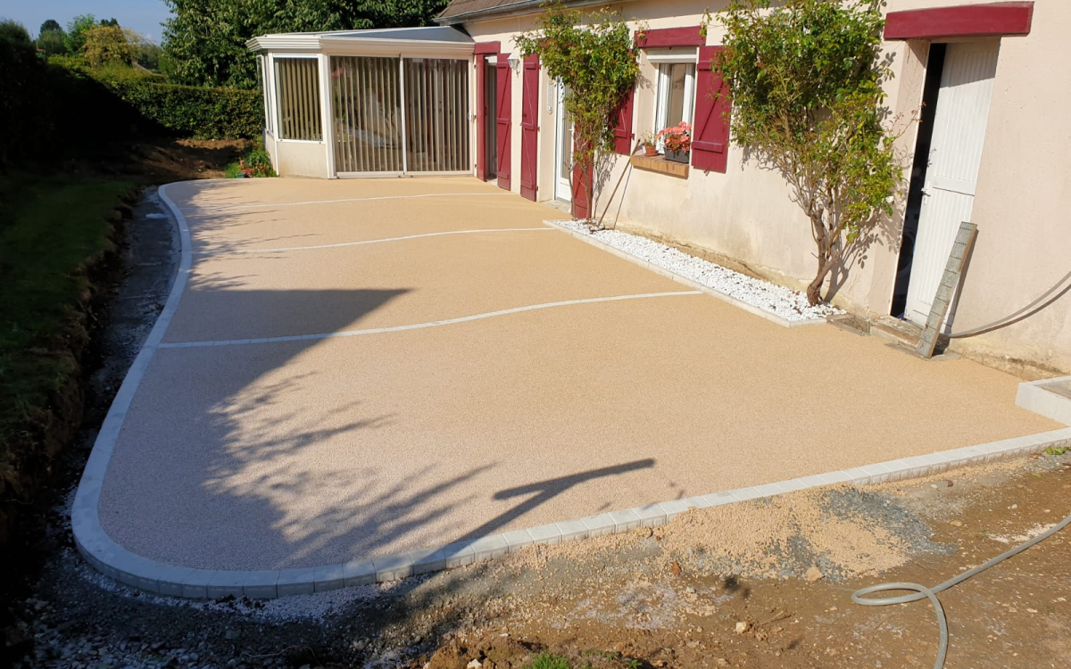 Cration Terrasse en Minralstar  et Pav la couture  Houppeville ralise le 31/08/2020