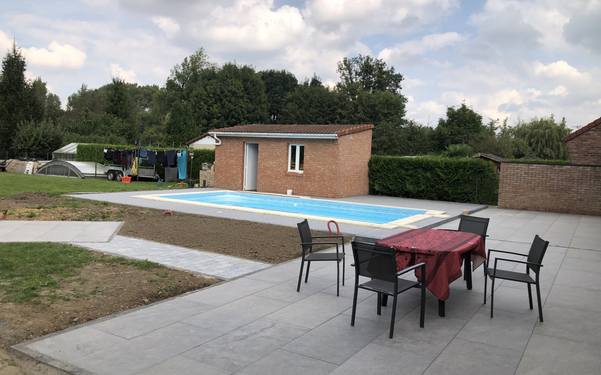 Cration Terrasse en grs crame et Hydrostar  Onnaing conue le 16/09/2021