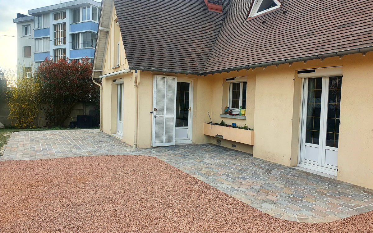 Conception Terrasse en pavage  Bihorel cre le 29/03/2022