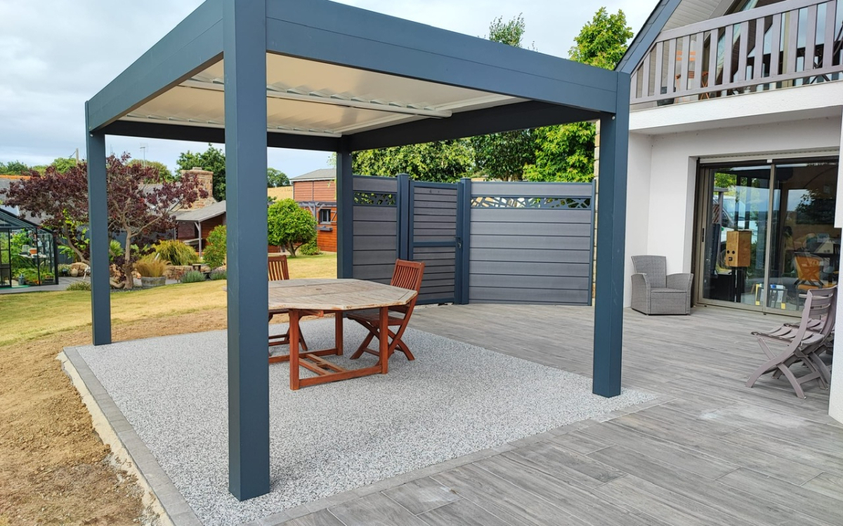 Cration Terrasse en grs crame, Hydrostar et terrasse sur plots  Perros guirec  ralise le 17/10/2022