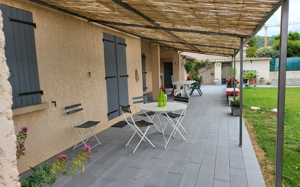 Ralisation Terrasse en Boib - Drme conue le 16/01/2023