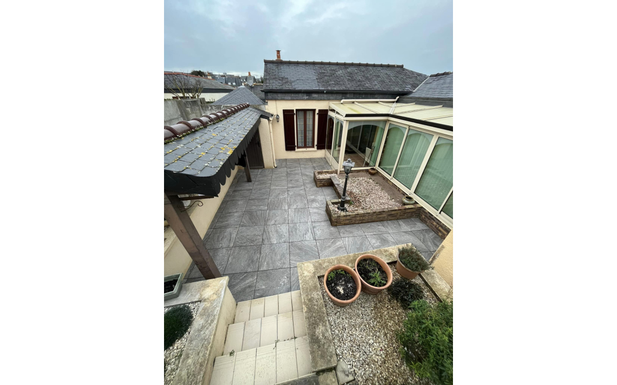 Ralisation Terrasse en terrasse sur plots - Drme cre le 03/03/2023