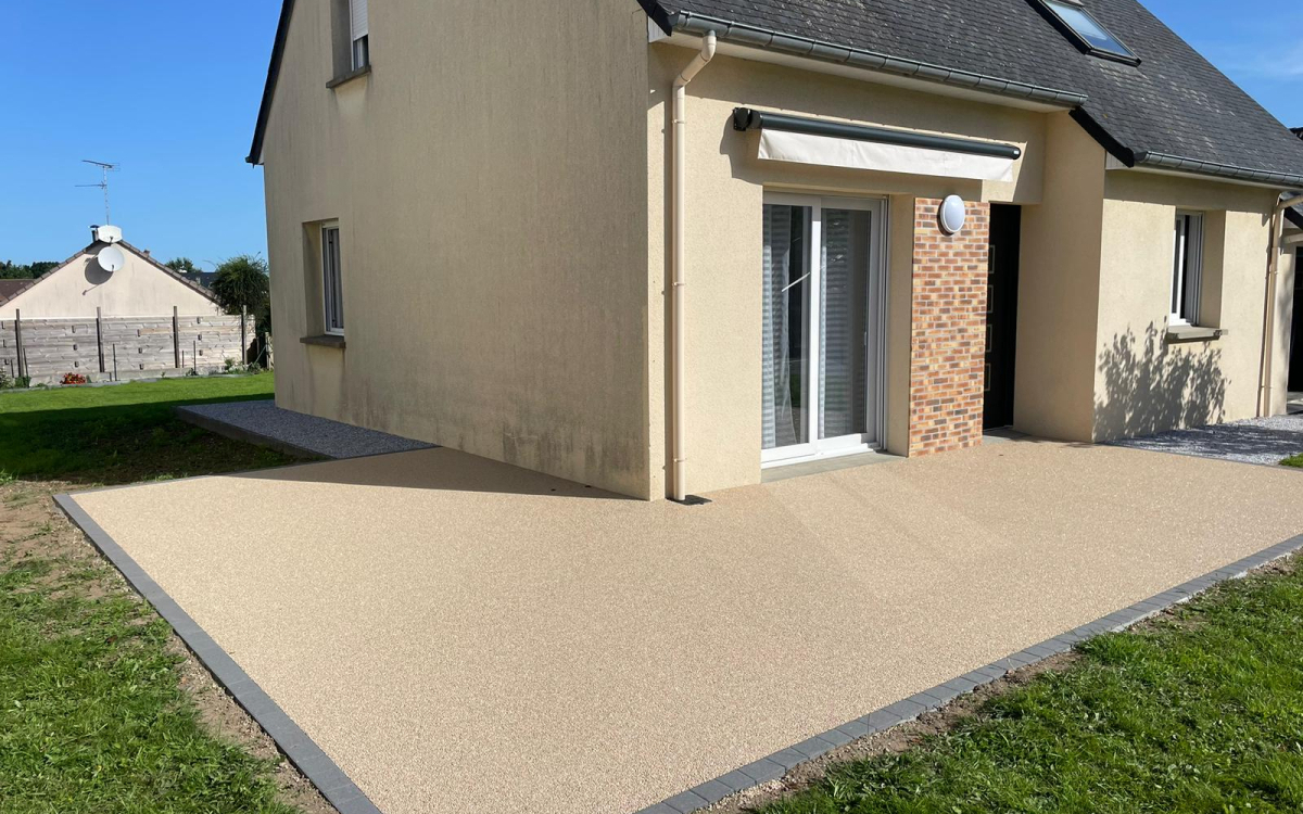 Conception Terrasse en Hydrostar carrossable beige  GRANVILLE cre le 14/09/2023