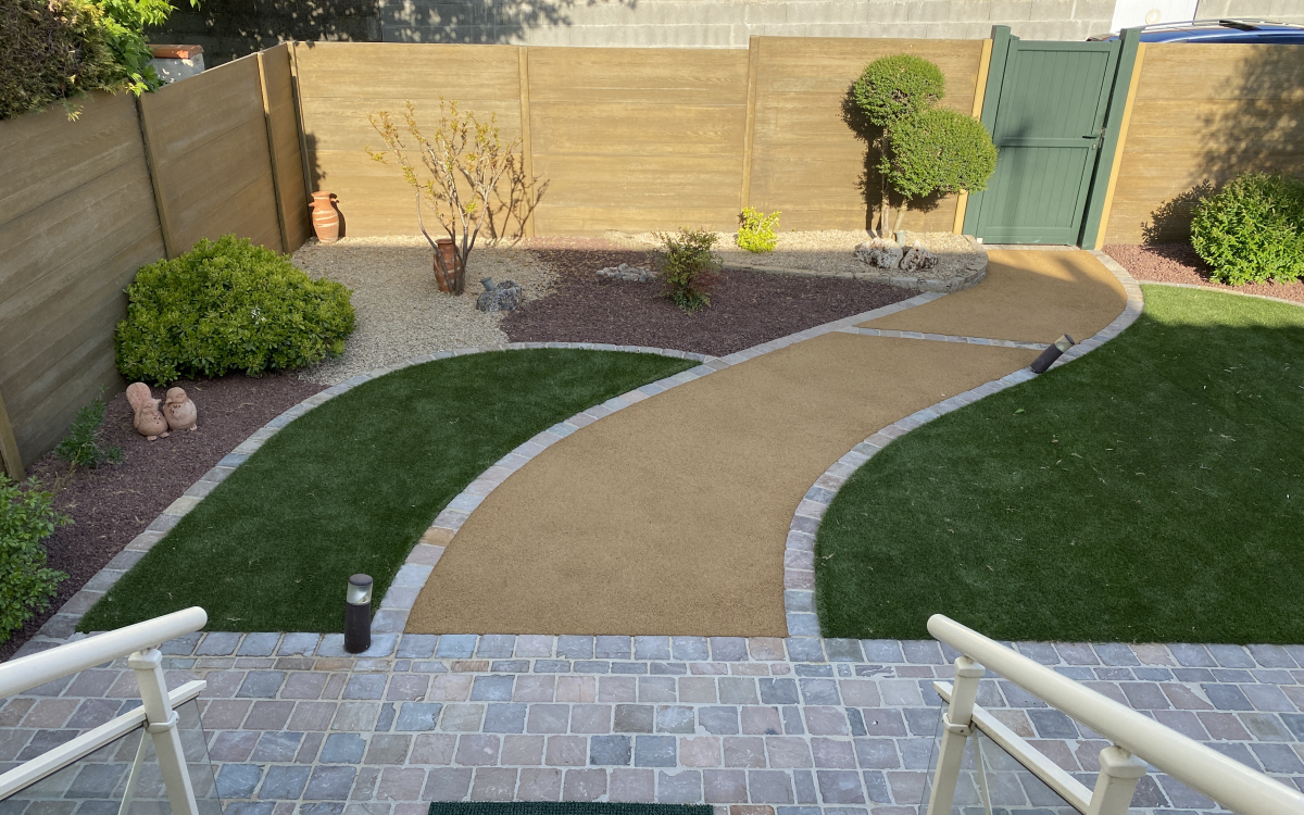 Ralisation Terrasse en bton decoratif, Dm green et pavage dallage  cholet cre le 26/04/2021
