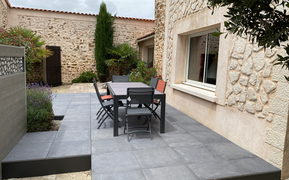 Cration Terrasse en grs crame  Cholet ralise le 28/06/2021