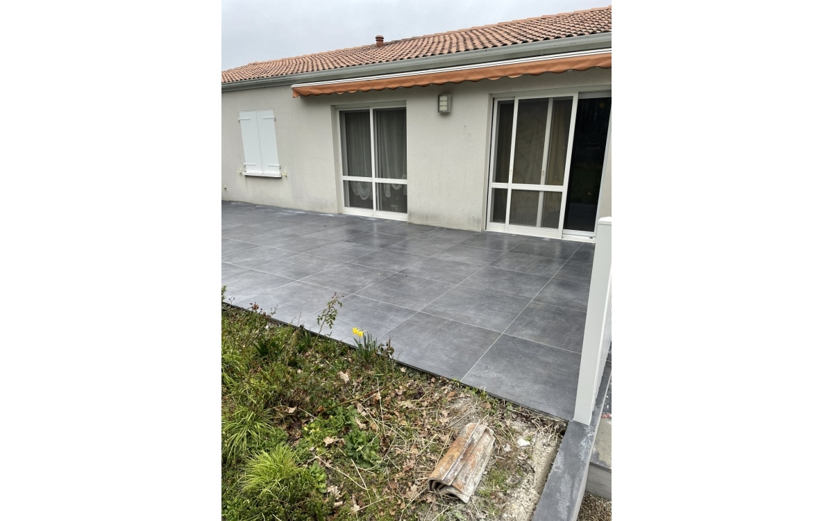 Cration Terrasse en pavage dallage - Vienne ralise le 17/11/2023