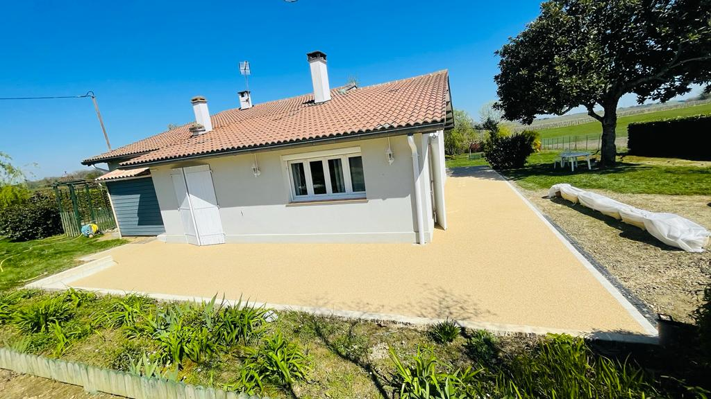 Cration Terrasse en Minralstar   Auch conue le 12/04/2022