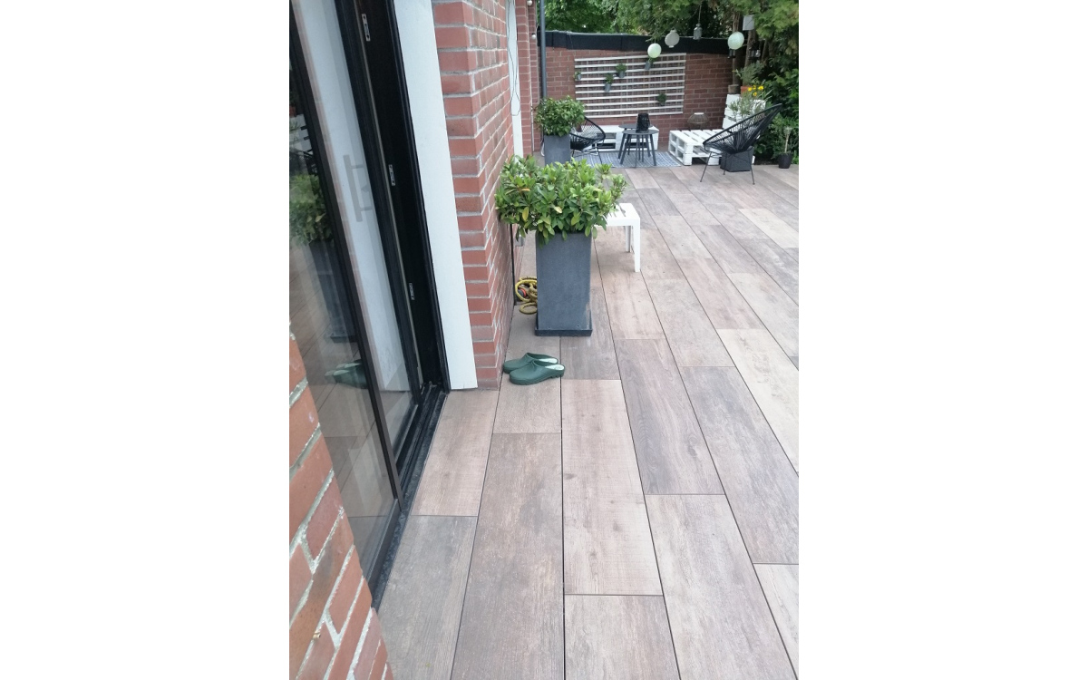 Cration Terrasse en dallage sur plots et grs crame  WASQUEHAL conue le 05/04/2018