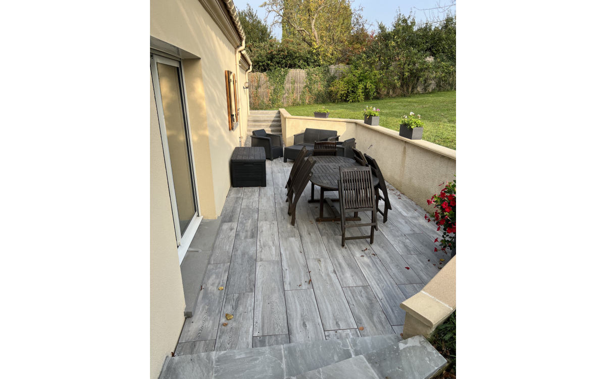 Conception Terrasse en dallage sur plots effet bois  Brval  Brval ralise le 07/12/2023