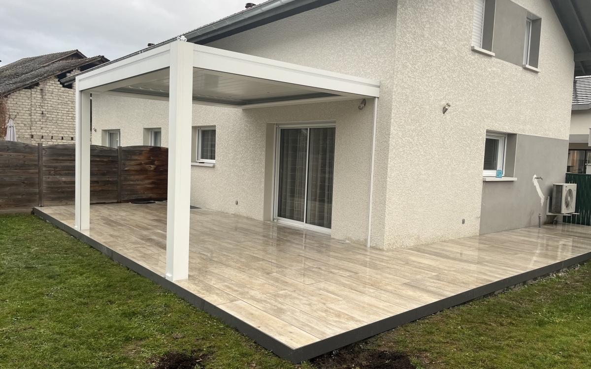 Ralisation Terrasse en grs crame  Perrignier conue le 22/09/2023