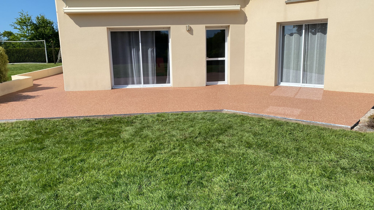 Cration Terrasse en Hydrostar conue le 01/03/2024