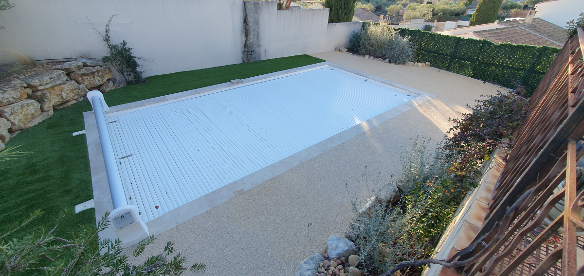 Cration Terrasse en Dm green et Hydrostar  Aramon  conue le 20/03/2024