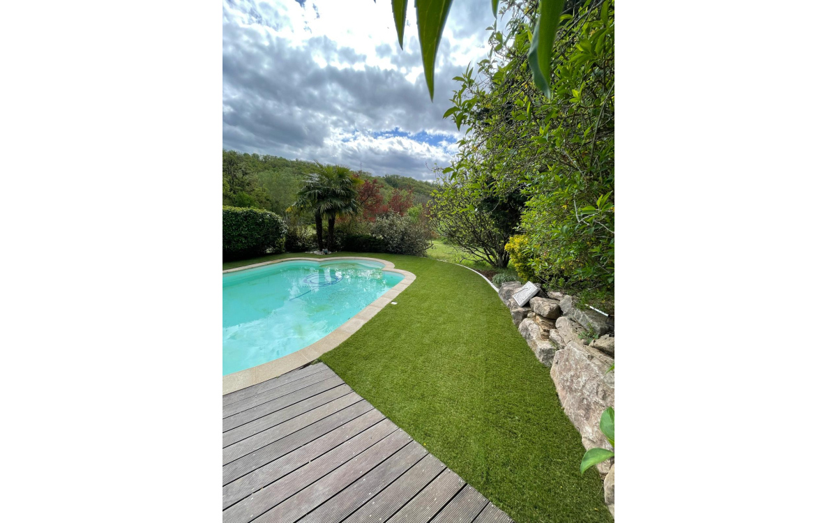 Cration Terrasse en Dm green  Gleiz  ralise le 10/04/2024