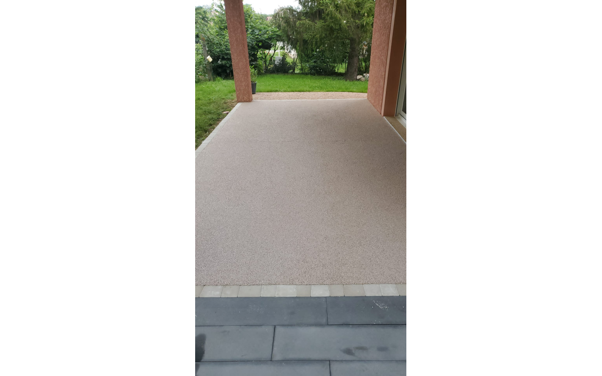 Cration Terrasse en Boib, Minralstar  et Pav la couture  Carmaux ralise le 17/10/2023