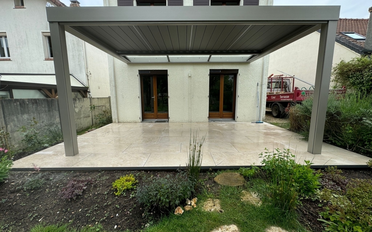 Conception Terrasse en dallage sur plots  Le Grand-Quevilly cre le 11/06/2024