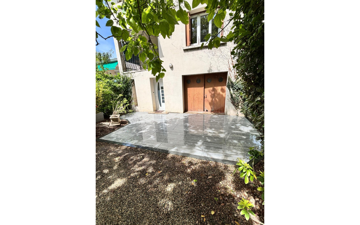 Cration Terrasse en grs crame - Drme conue le 30/10/2024
