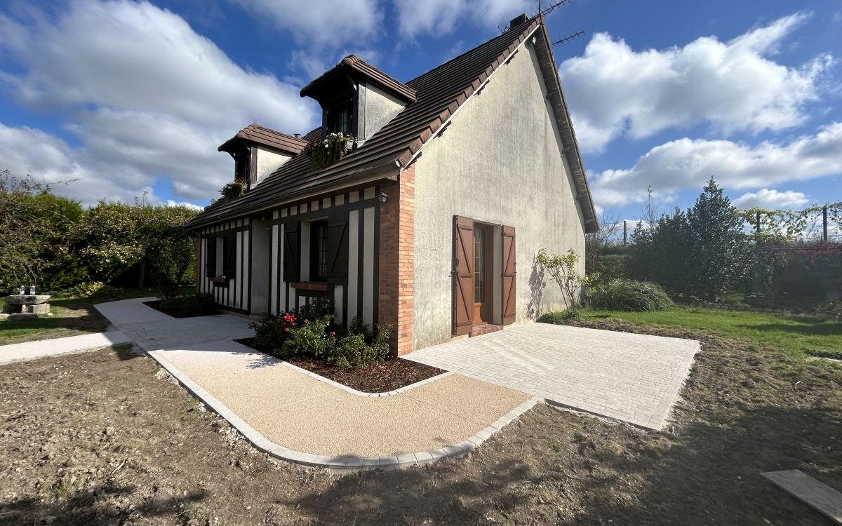 Ralisation Terrasse en Minralstar  et Pav la couture  NOGENT SUR SEINE cre le 30/10/2024
