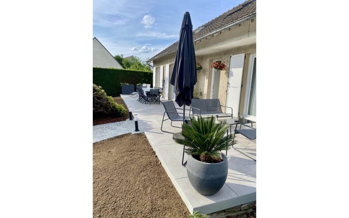 Cration Terrasse en dallage sur plots  Tacoignires ralise le 19/05/2025
