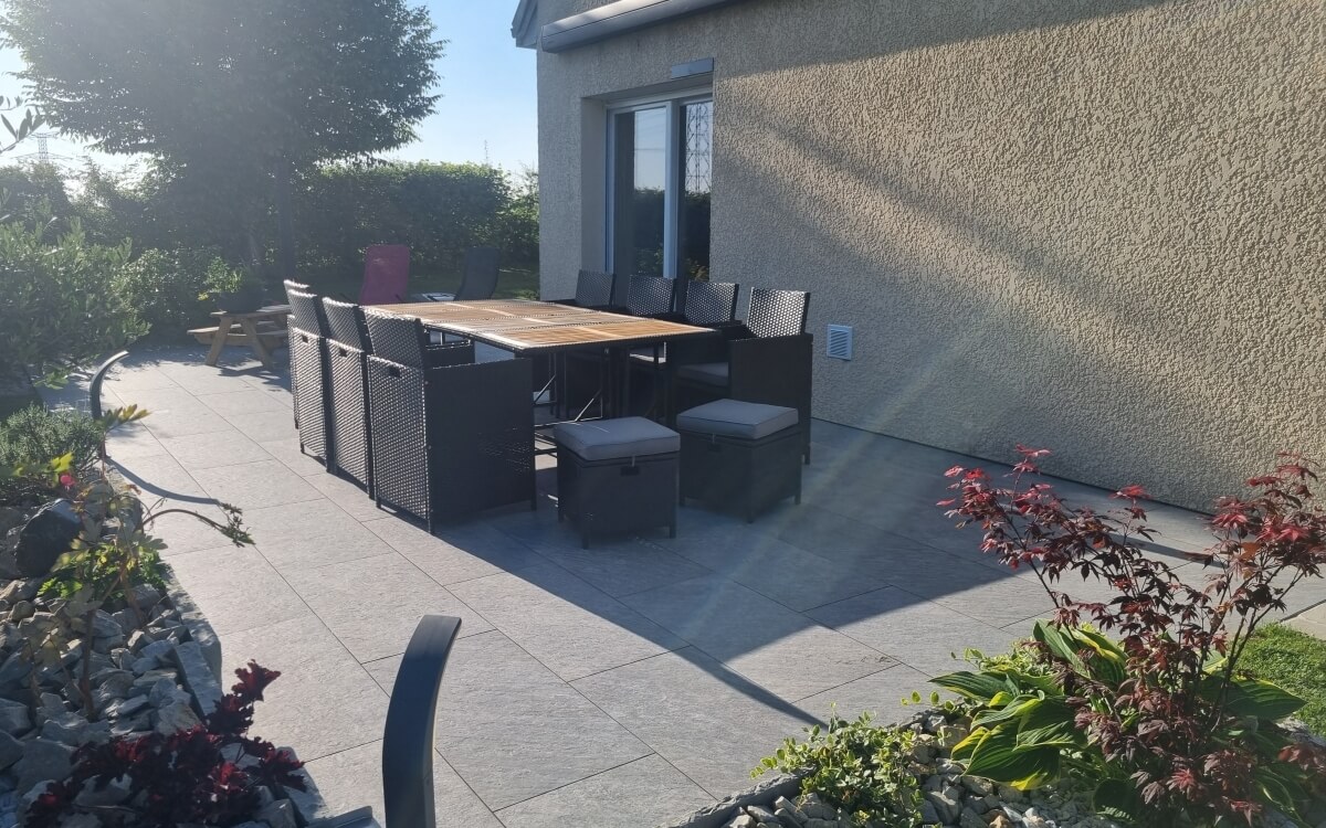 Cration Terrasse en dallage sur plots  Bois-Guillaume ralise le 11/06/2025
