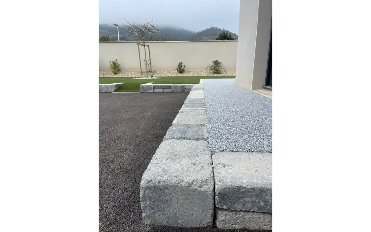 Ralisation Terrasse en Dm green, enrob  chaud, Hydrostar et Pav la couture - Drme conue le 11/06/2025