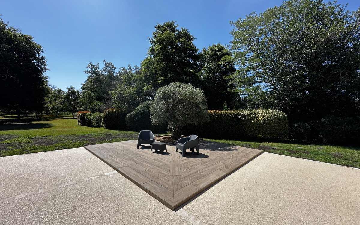 Ralisation Terrasse en Hydrostar et Dallage sur plots  Belin Beliet cre le 11/07/2025