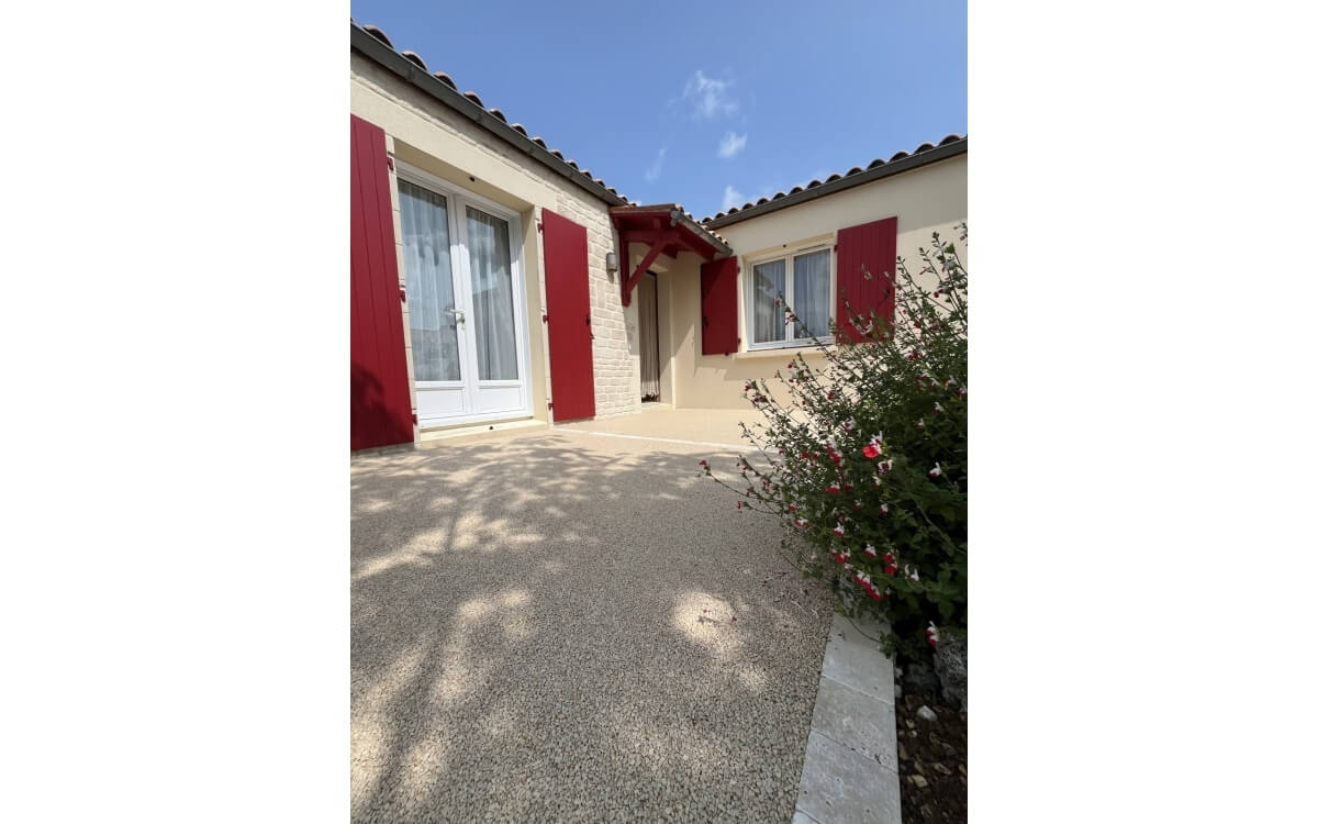Ralisation Terrasse en Hydrostar  Ballon cre le 03/07/2025