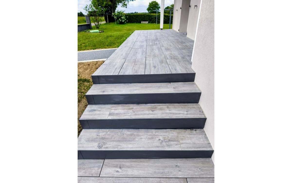 Cration Terrasse en dallage sur plots  Prondines conue le 23/09/2025