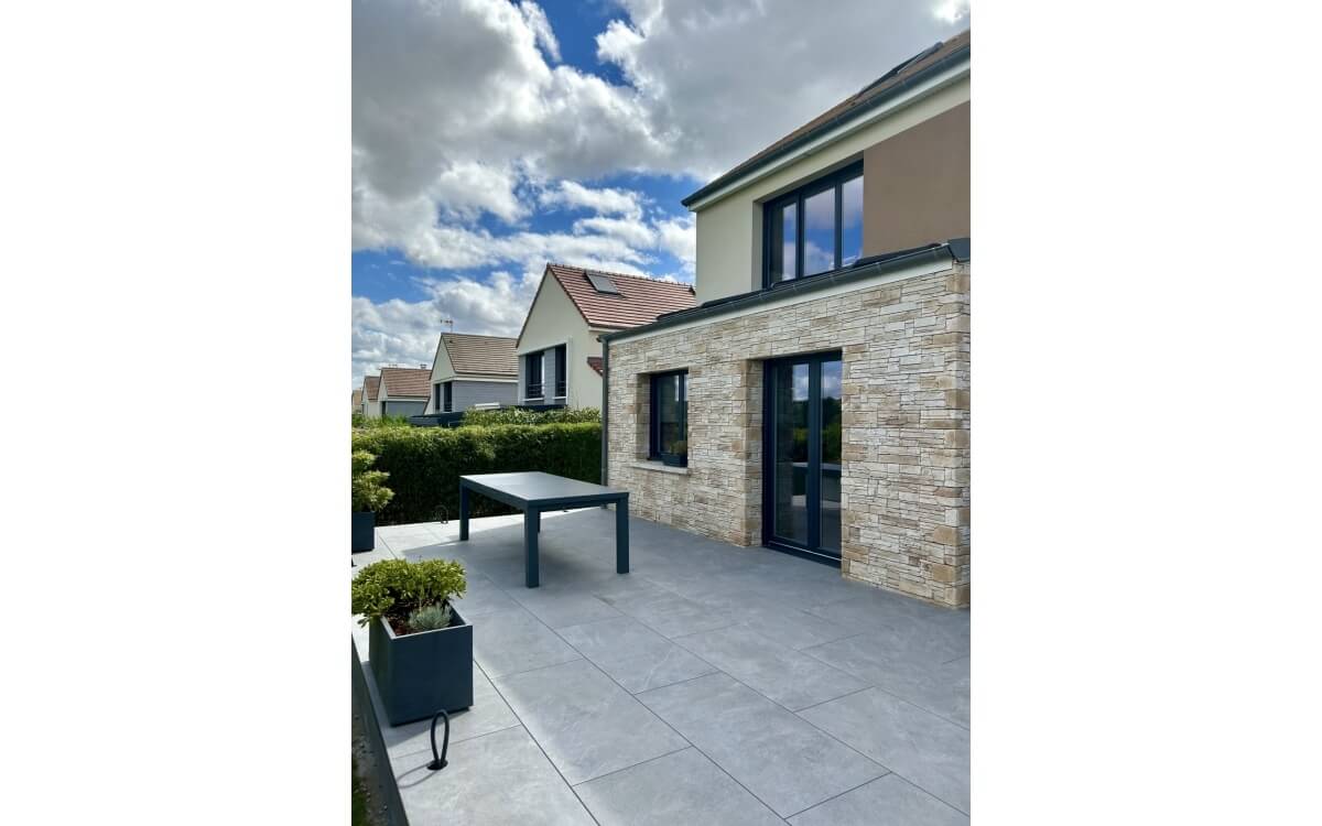 Conception Terrasse en dallage sur plots � Crespi�res cr��e le 18/09/2025