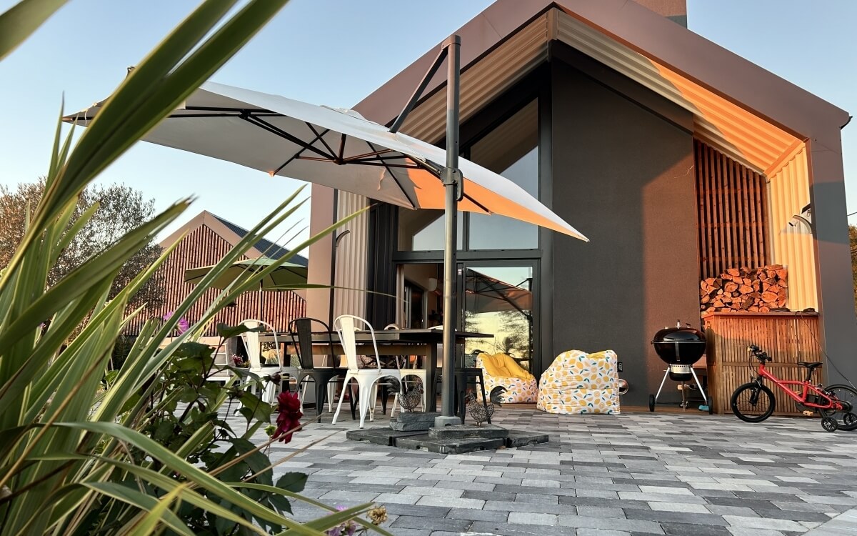 Cration Terrasse en Pav marjolaine conue le 16/10/2025