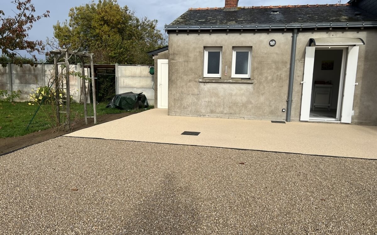 Cration Terrasse en Alvostar et Hydrostar - Maine et Loire ralise le 27/10/2025