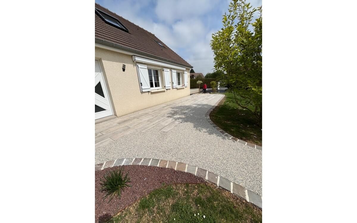 Conception Terrasse en dallage sur plots et Hydrostar  vimont ralise le 01/07/2025